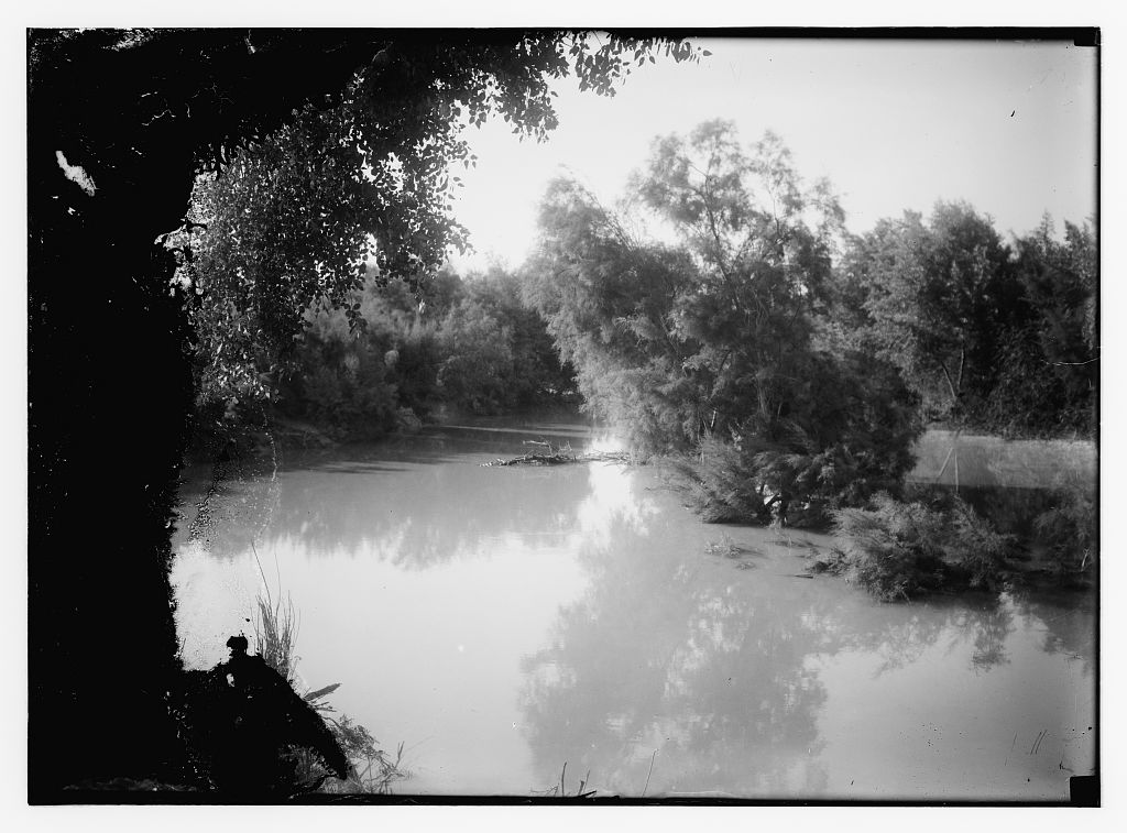 نهر الاردن ما بين عام 1898 وعام 1946 ..  المصدر: مكتبة الكونغرس
